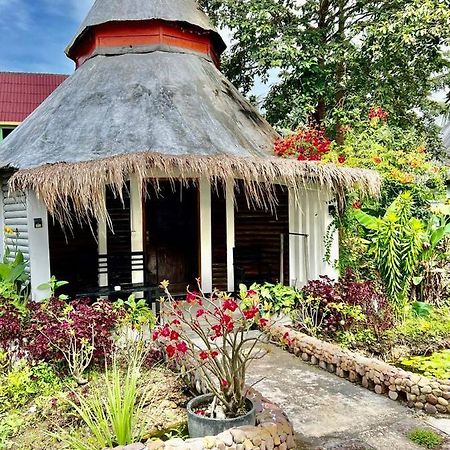 M'Pay Bay Guesthouse ロンサレム島 エクステリア 写真