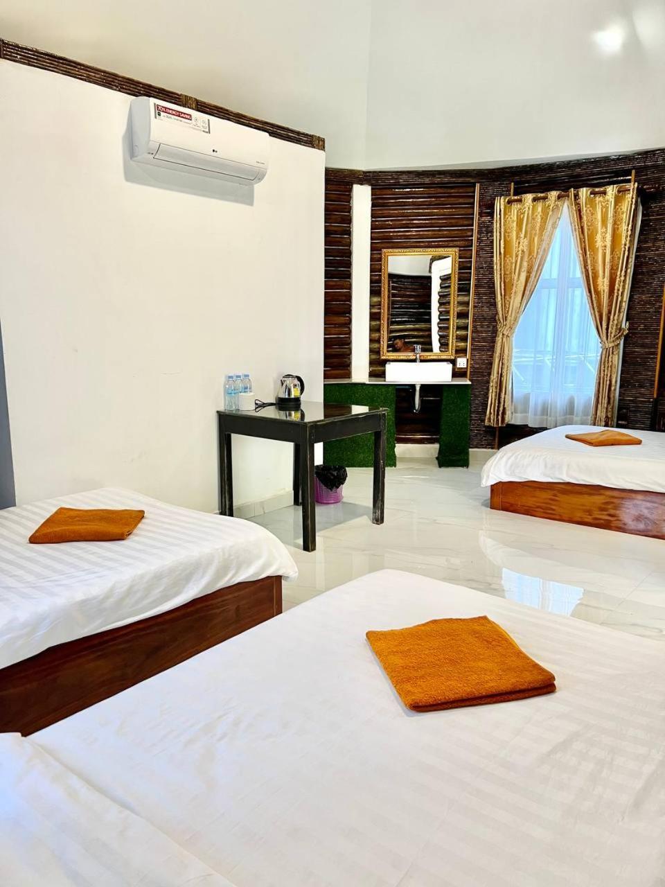 M'Pay Bay Guesthouse ロンサレム島 エクステリア 写真