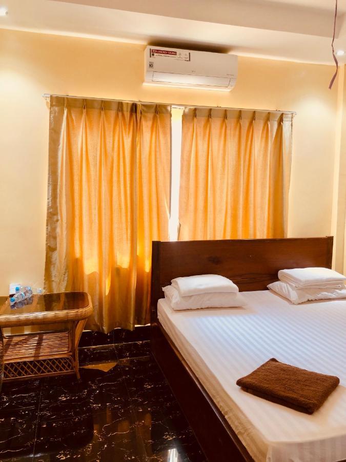 M'Pay Bay Guesthouse ロンサレム島 エクステリア 写真