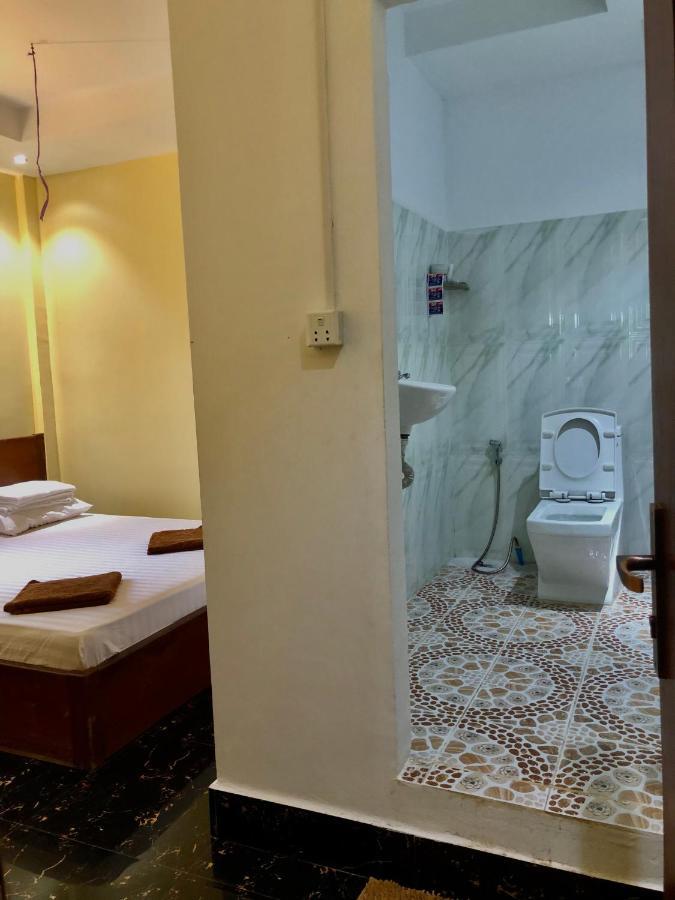 M'Pay Bay Guesthouse ロンサレム島 エクステリア 写真